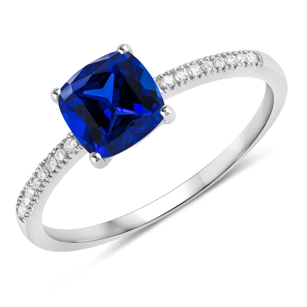 Cushion Cut Diamond Halo Ring