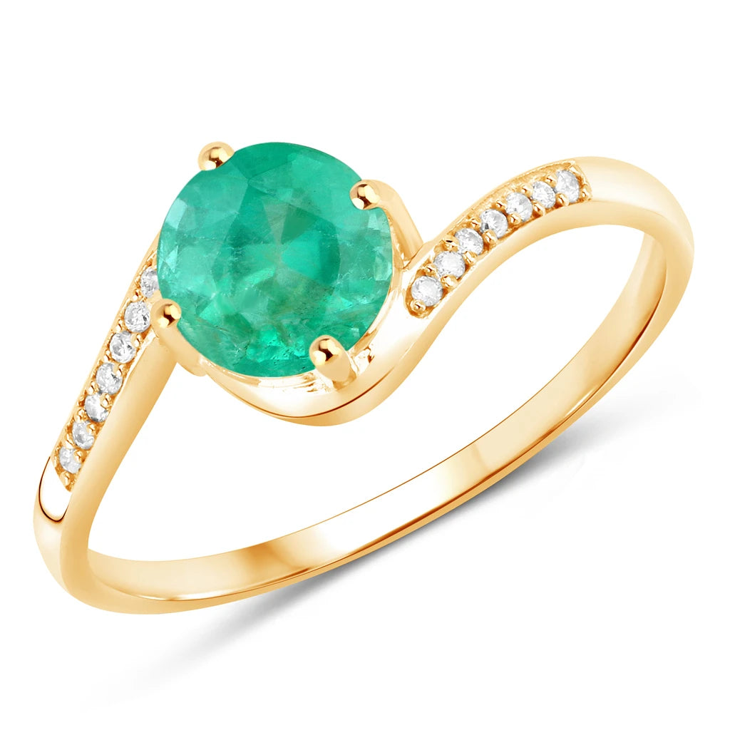 Round Cut Diamond Halo Ring