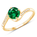 Round Cut Diamond Halo Ring