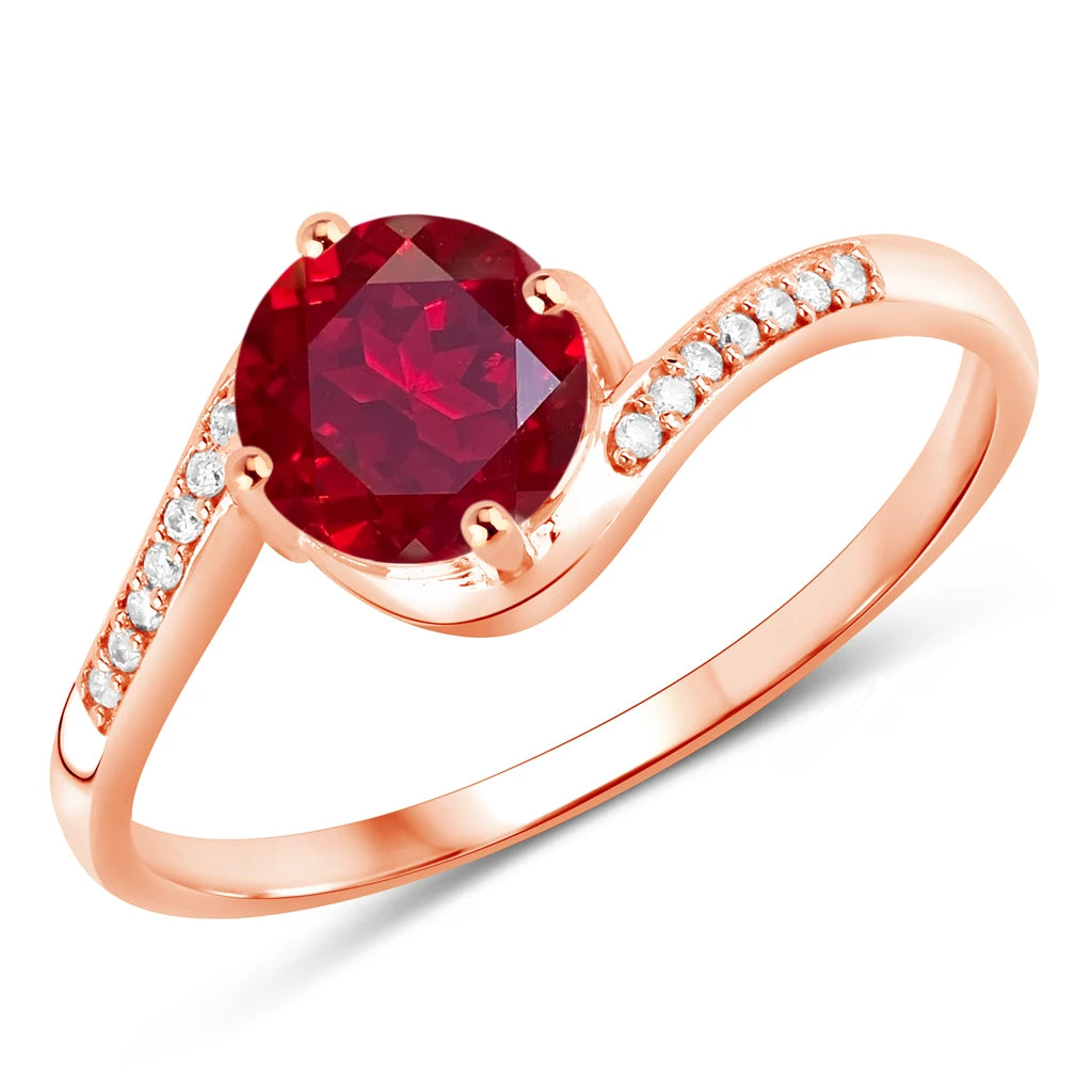Round Cut Diamond Halo Ring