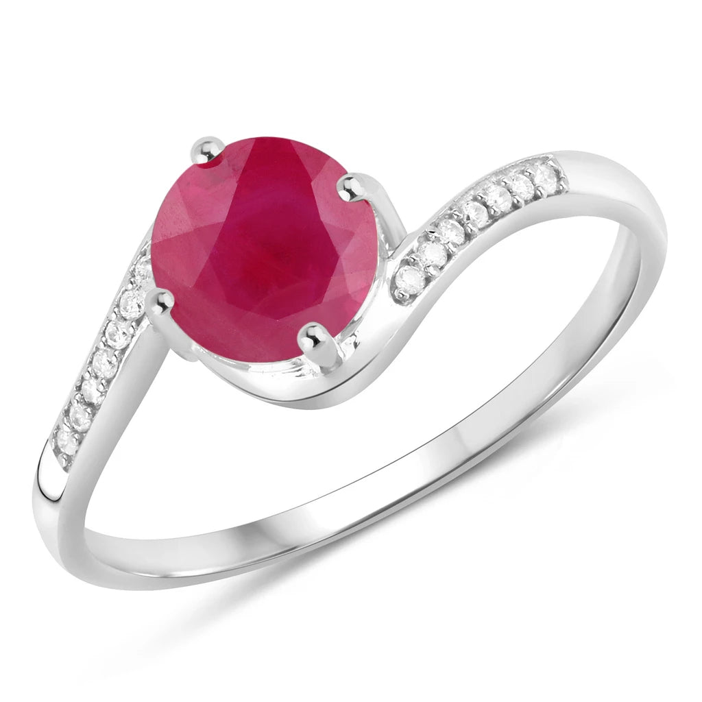 Round Cut Diamond Halo Ring