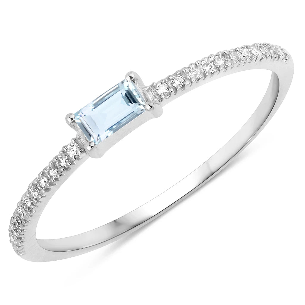 Baguette Cut Diamond Halo Ring