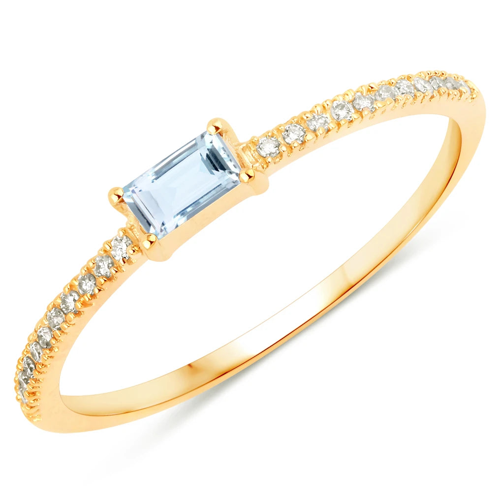 Baguette Cut Diamond Halo Ring