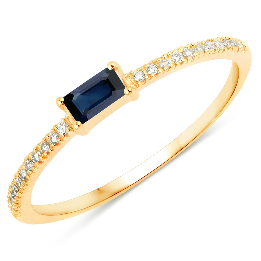 Baguette Cut Diamond Halo Ring