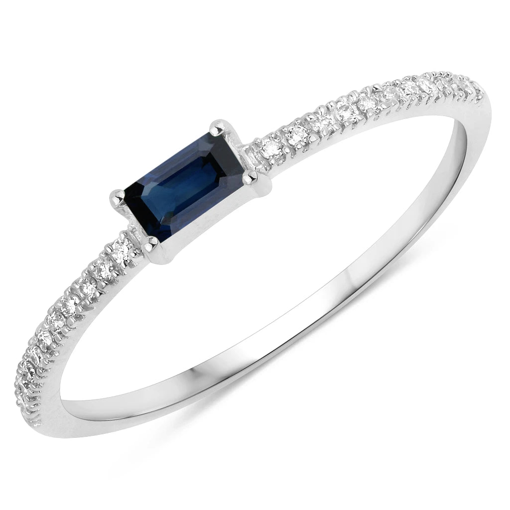 Baguette Cut Diamond Halo Ring