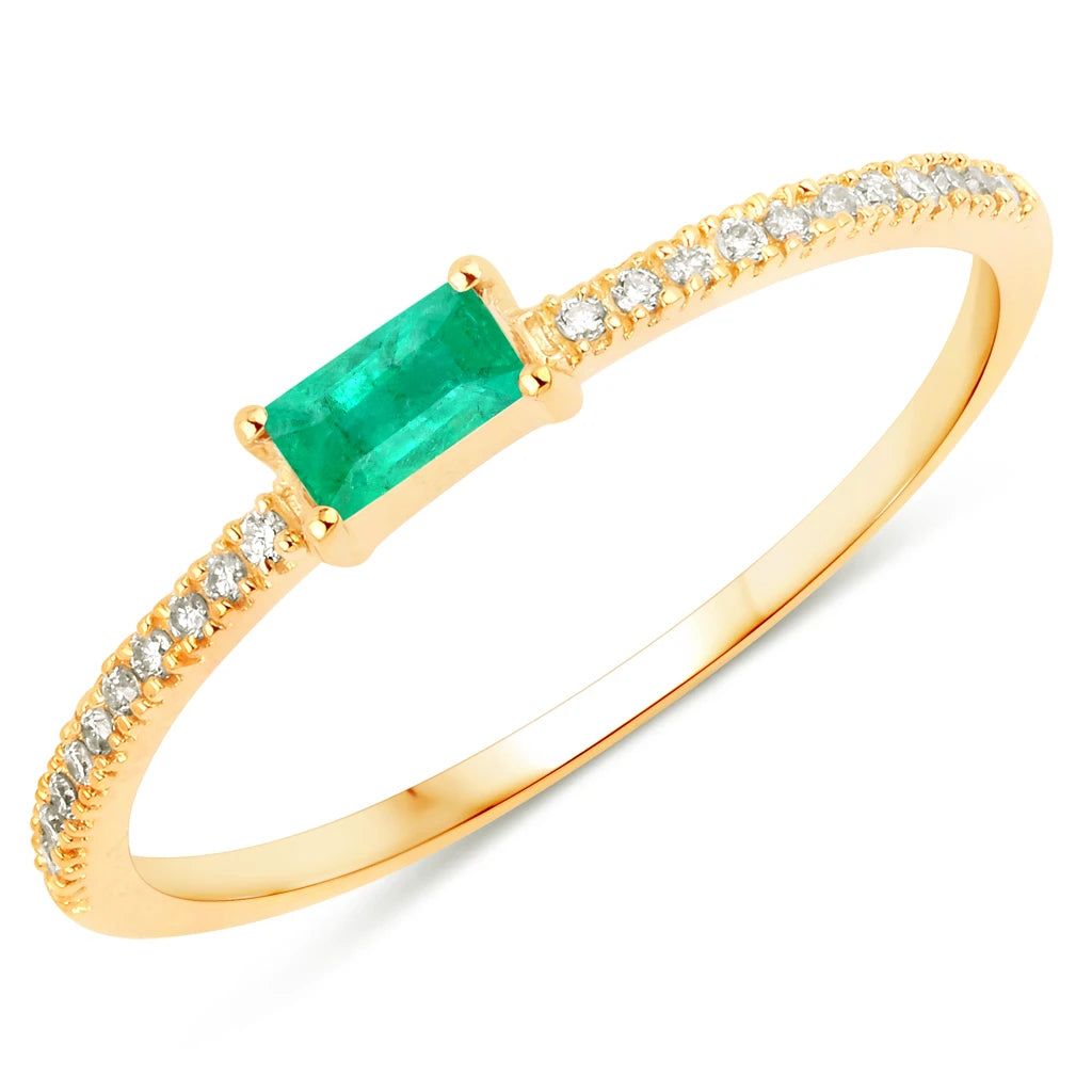 Baguette Cut Diamond Halo Ring