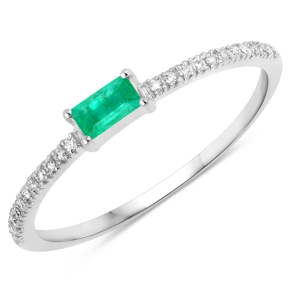 Baguette Cut Diamond Halo Ring