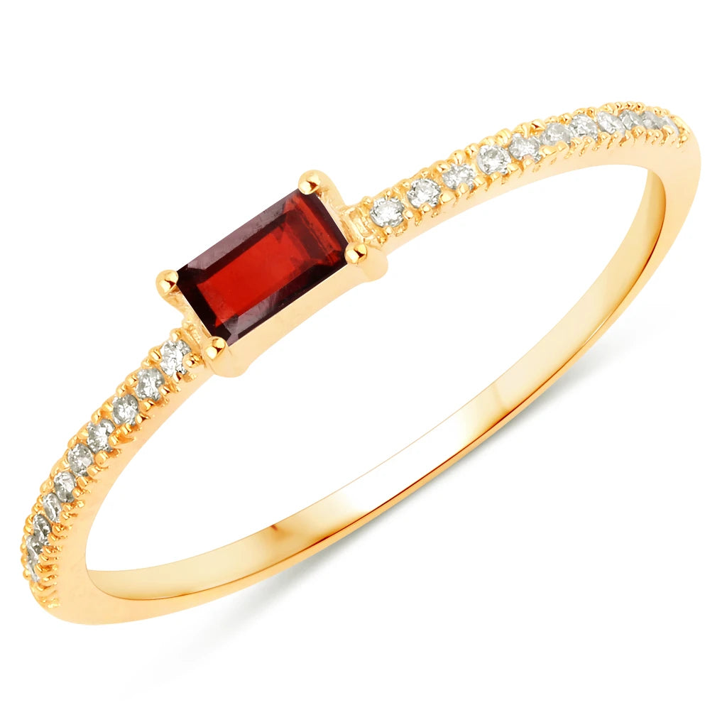 Baguette Cut Diamond Halo Ring