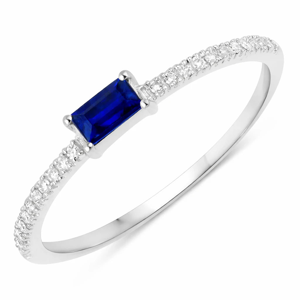 Baguette Cut Diamond Halo Ring