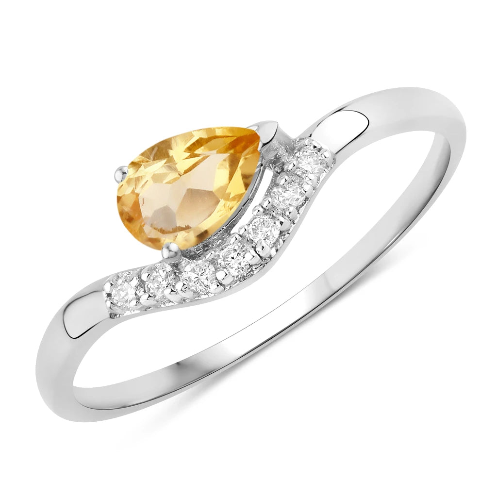 Wave Pear-Cut and Diamond Ring