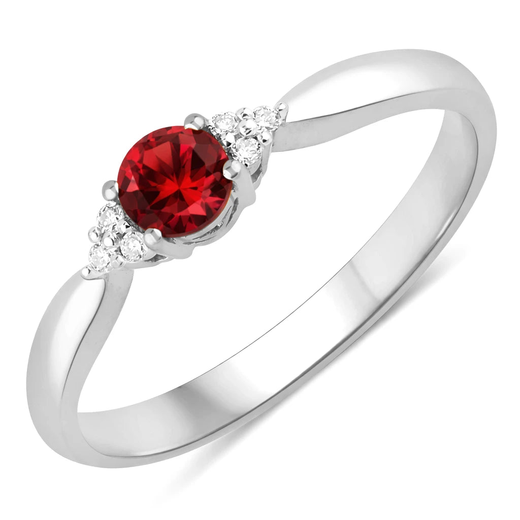 Round Cut Diamond Accent Ring