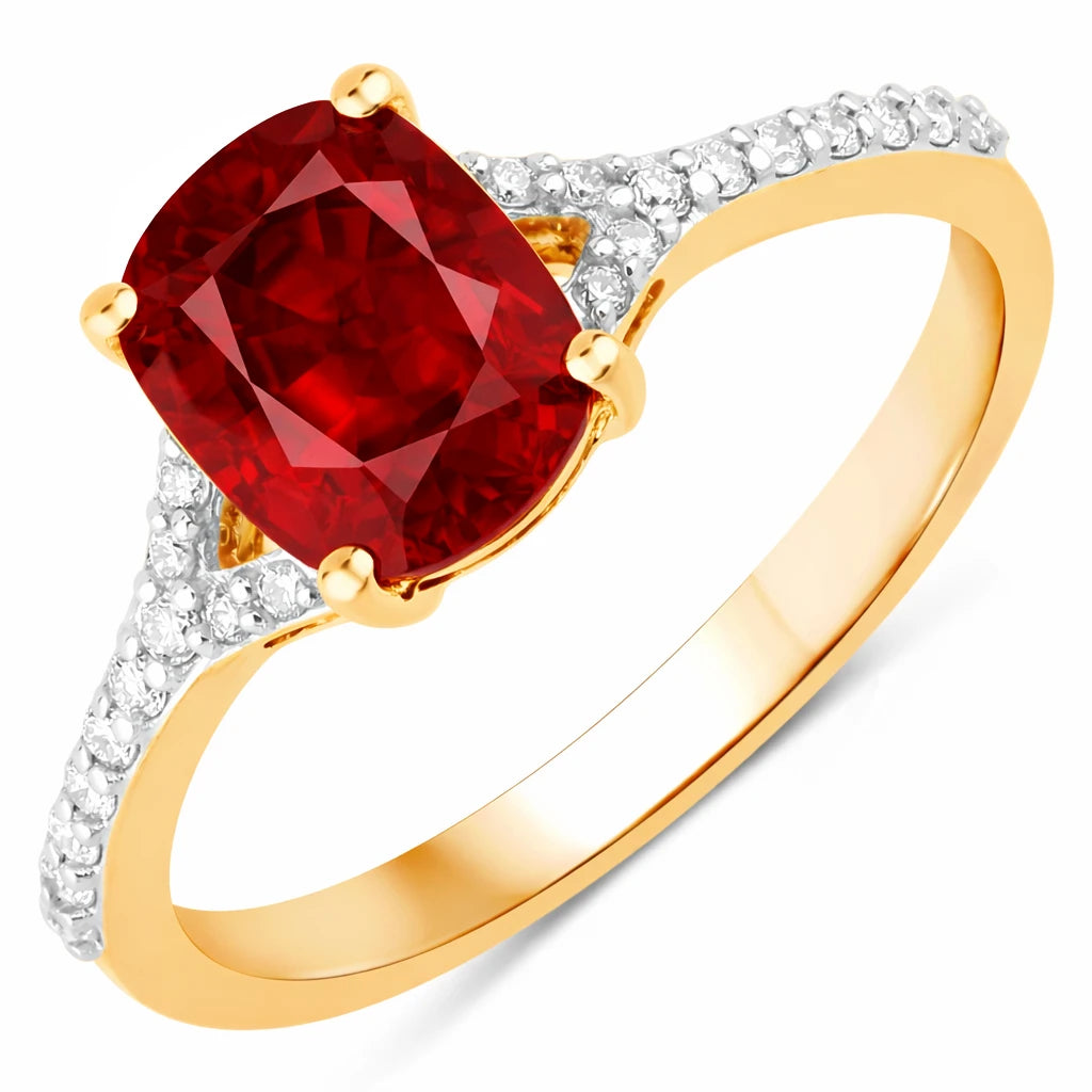 Cordelia Cushion with Diamond Pavé Ring
