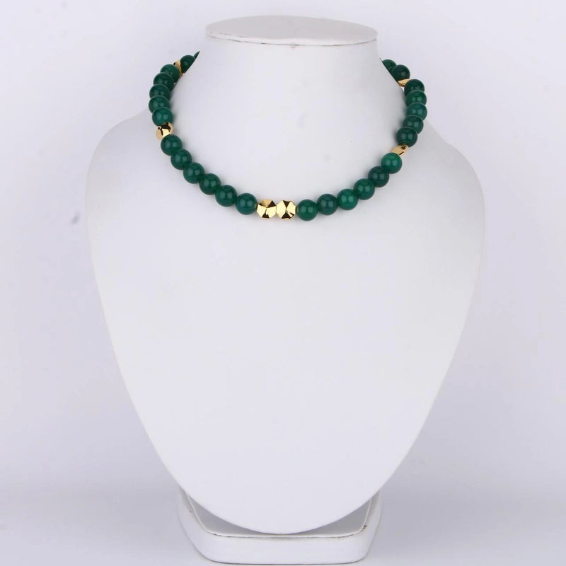 Handcrafted malachite bead necklace with gold accents – custom jewellery by AMOLIH